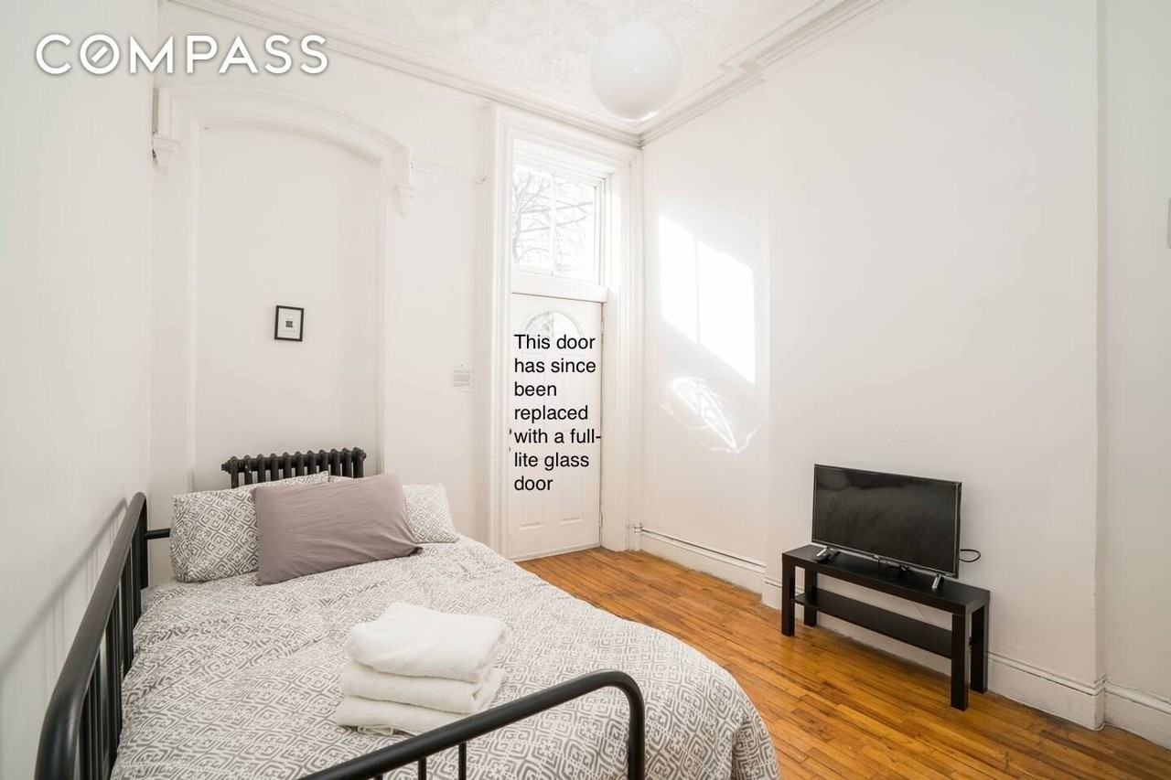 1090 Dean St #2 - Photo 5 of 16