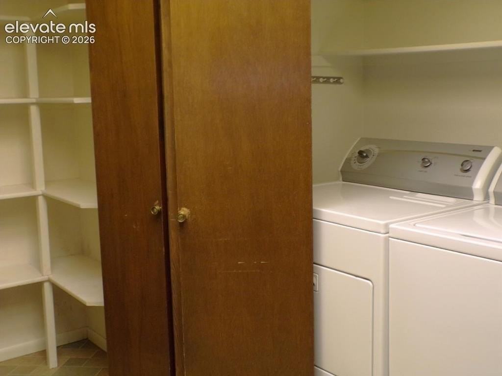 4902 Castledown Rd - Photo 6 of 25
