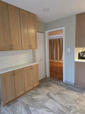 29514 Oakley St - Photo 4 of 21