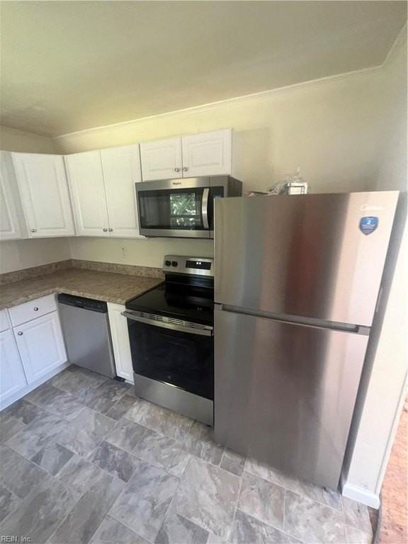 5280 Janet Dr - Photo 5 of 7