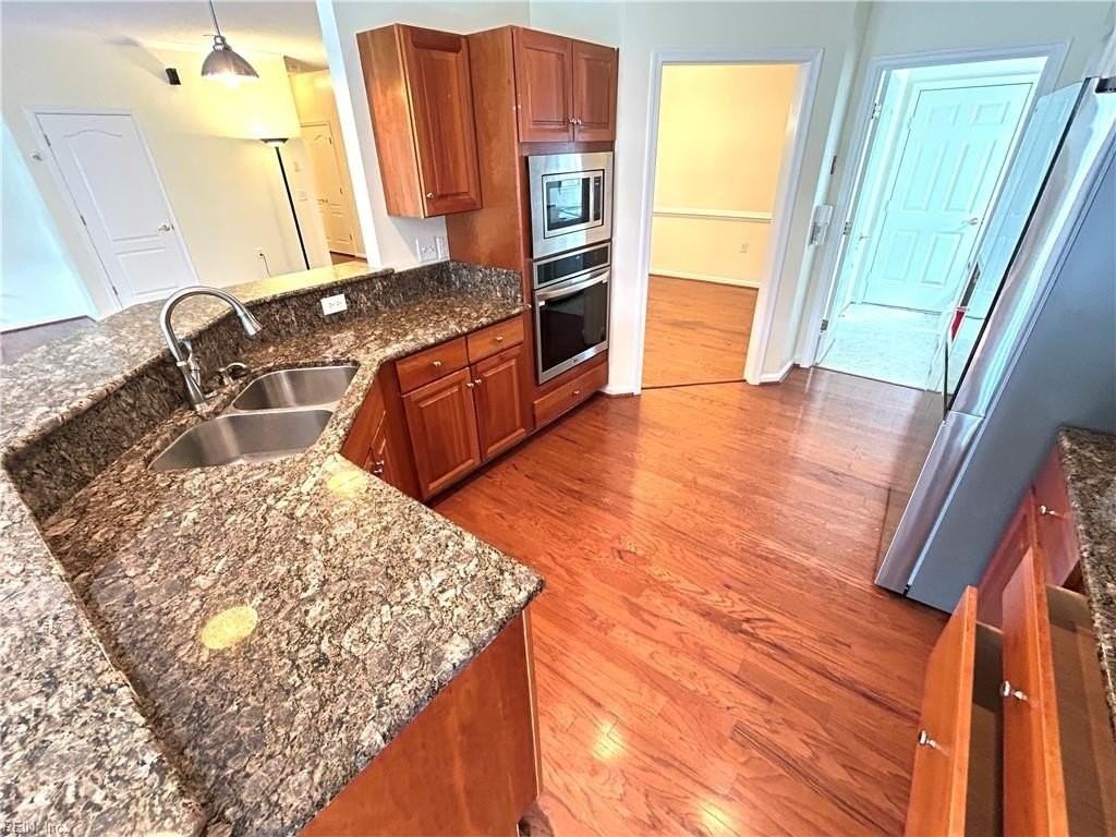 3129 Gallahad Dr - Photo 3 of 26