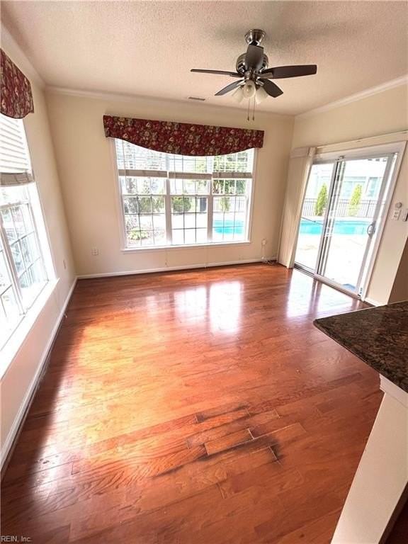 3129 Gallahad Dr - Photo 6 of 26