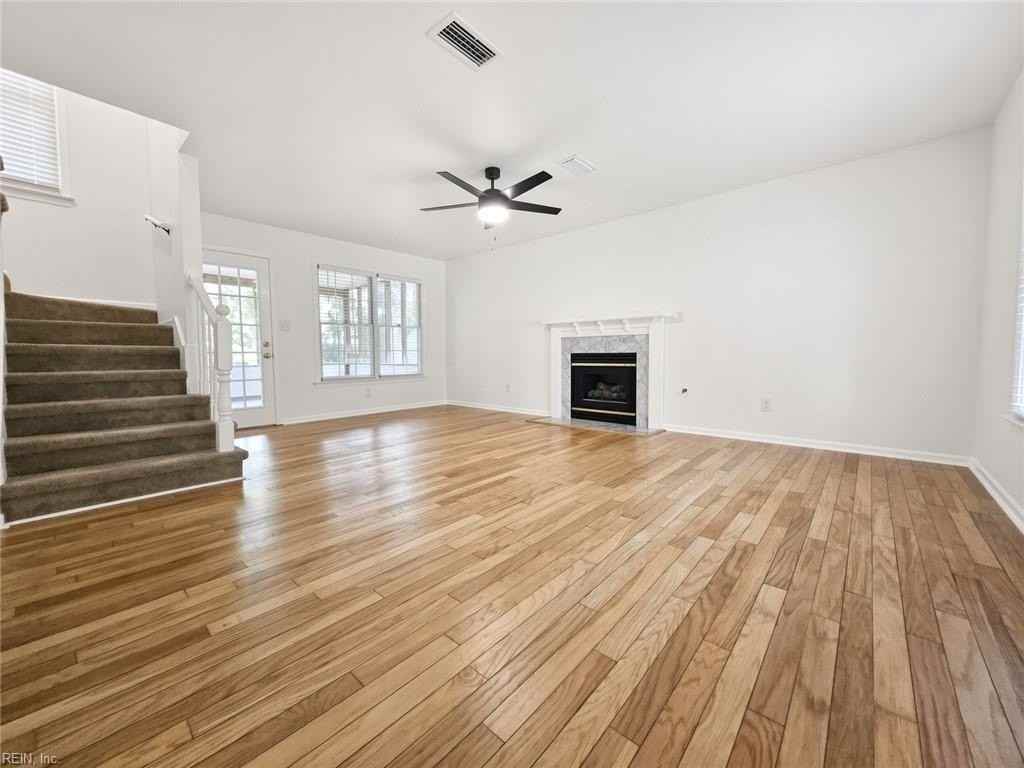 413 Saddle Ct - Photo 4 of 33