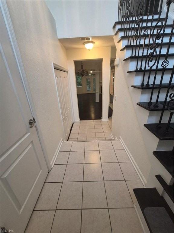 326 Hillside Ter - Photo 2 of 31