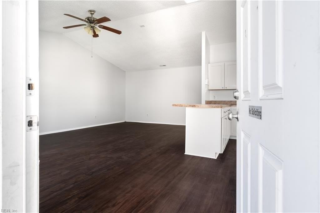 5124 Rugby Rd - Photo 3 of 23
