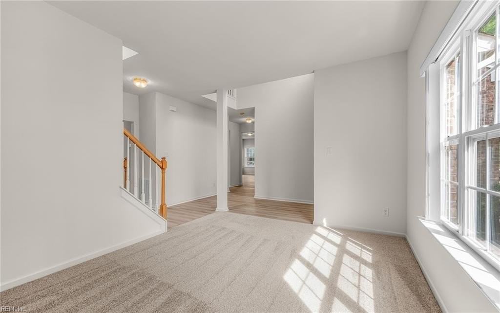 310 Canaan Cir - Photo 4 of 50