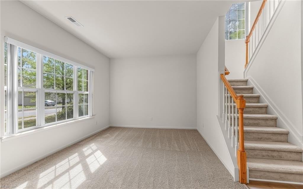 310 Canaan Cir - Photo 6 of 50