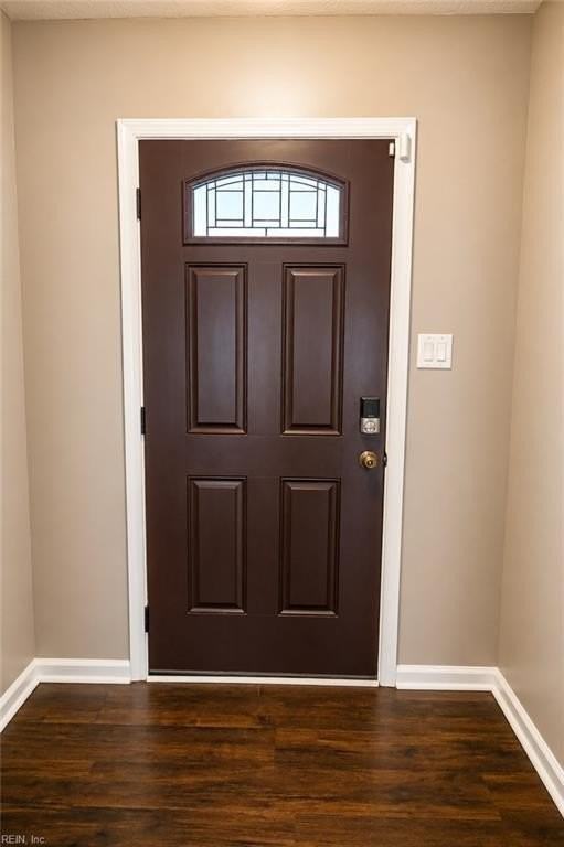 727 Michelle Dr - Photo 3 of 7