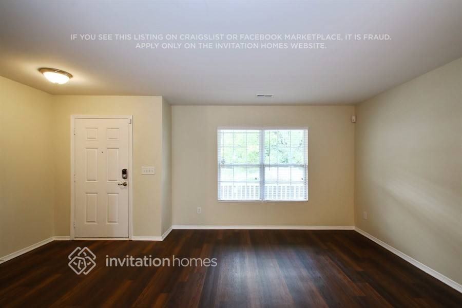 8825 Chalkstone Rd - Photo 3 of 12
