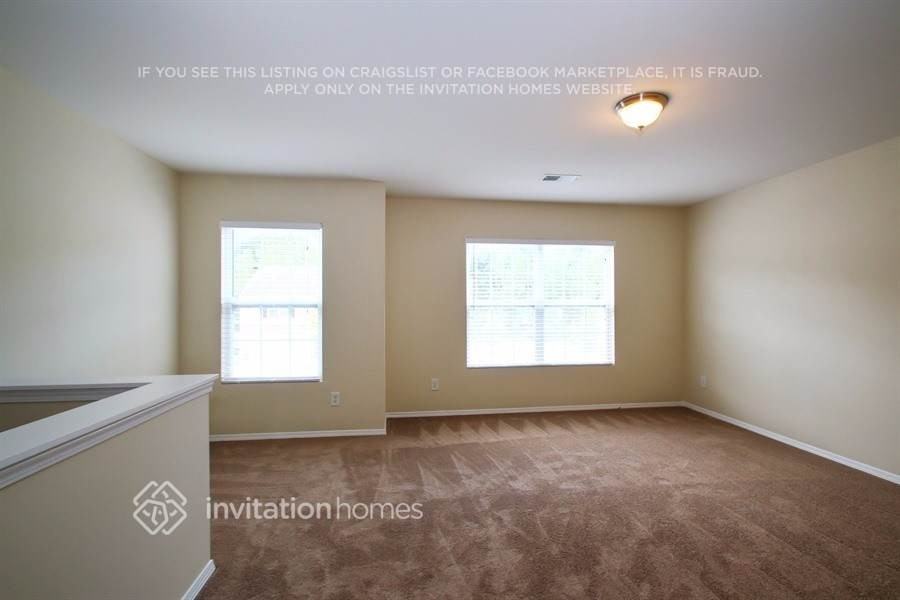 8825 Chalkstone Rd - Photo 6 of 12
