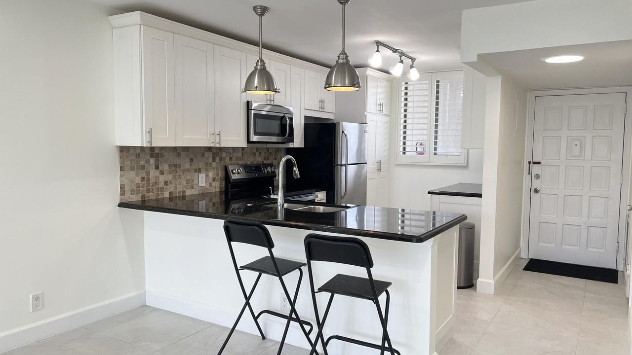 4381 Trevi Ct #206 - Photo 5 of 50