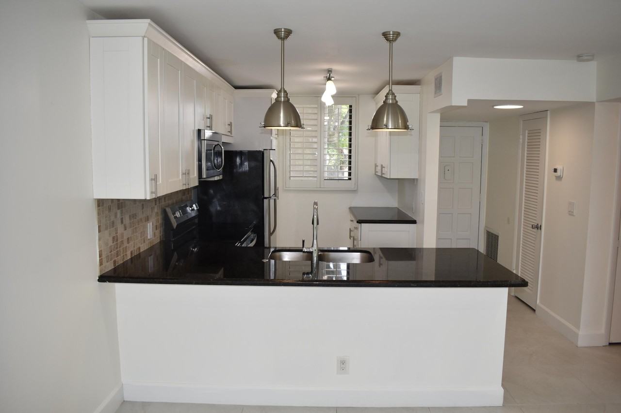 4381 Trevi Ct #206 - Photo 6 of 50