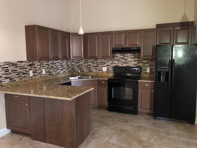 5305 Eagle Lake Dr - Photo 2 of 7