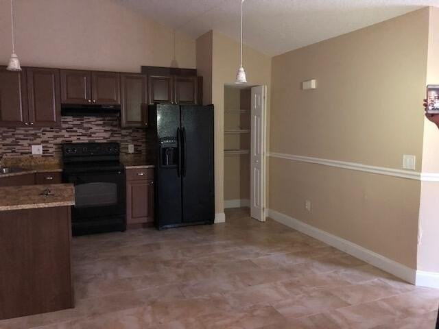 5305 Eagle Lake Dr - Photo 3 of 7