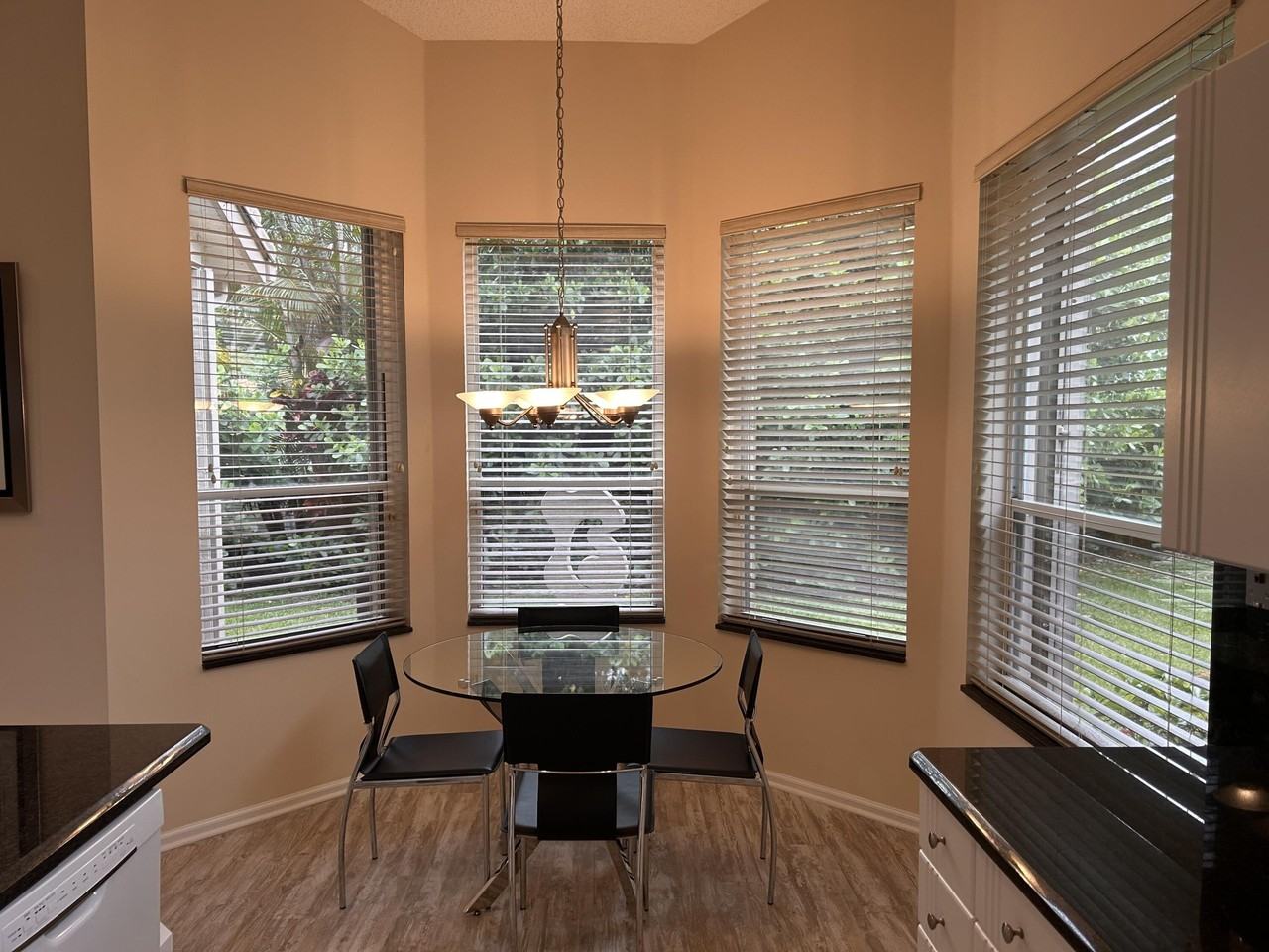 8884 Shoal Creek Ln - Photo 6 of 19