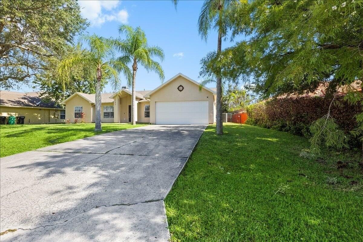 2385 Sw Neal Rd - Photo 3 of 38