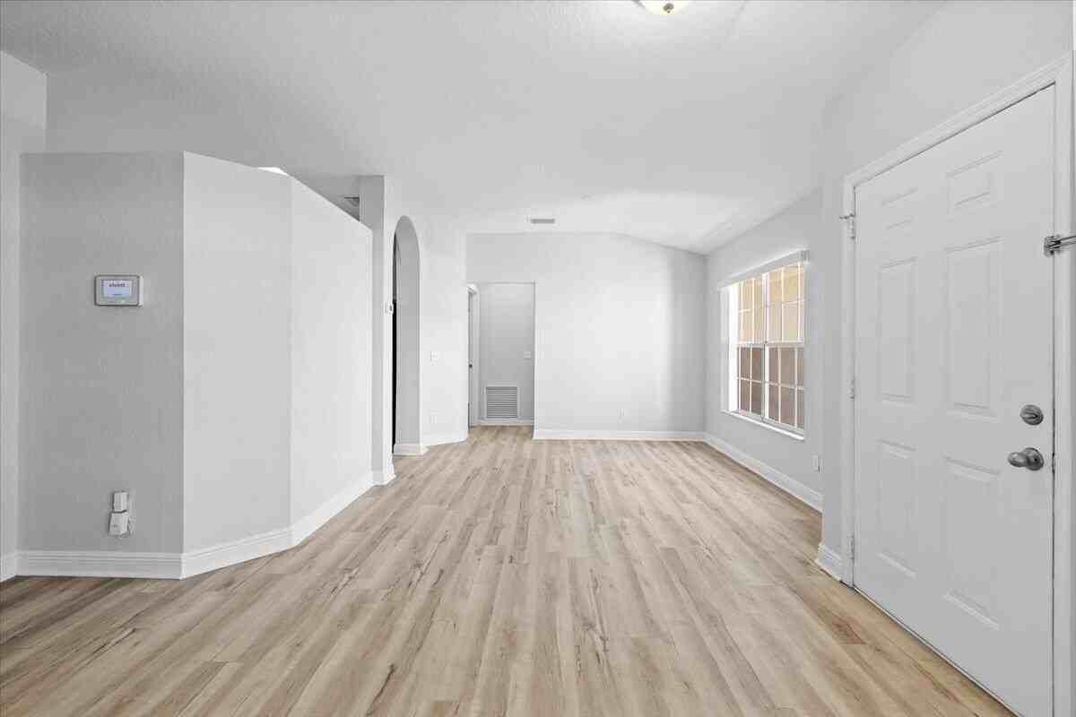 2385 Sw Neal Rd - Photo 5 of 38
