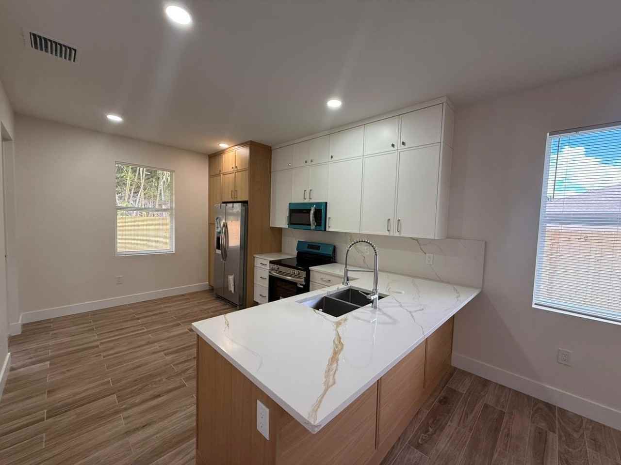 7723 Haverhill Road Ext - Photo 4 of 16