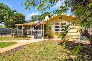 813 Se 14th Ct - Photo 1 of 1