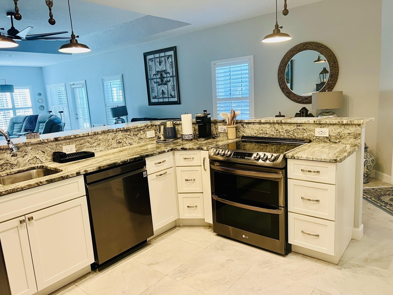 4042 Gator Trace Rd - Photo 5 of 28
