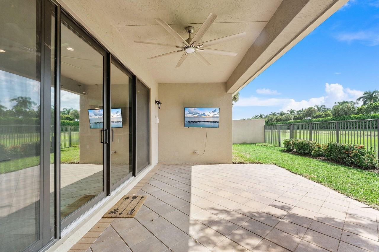 14544 Alabaster Ave - Photo 2 of 33