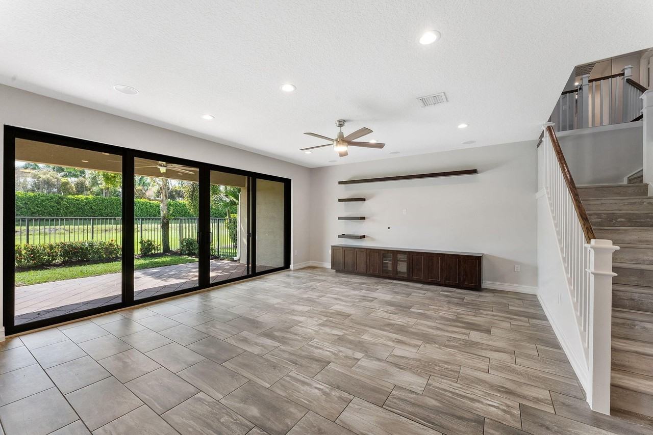 14544 Alabaster Ave - Photo 3 of 33