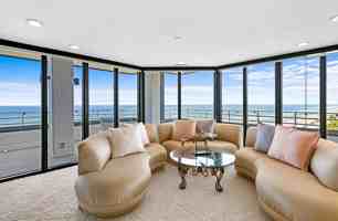 featured image of 2901 S Ocean Blvd #1