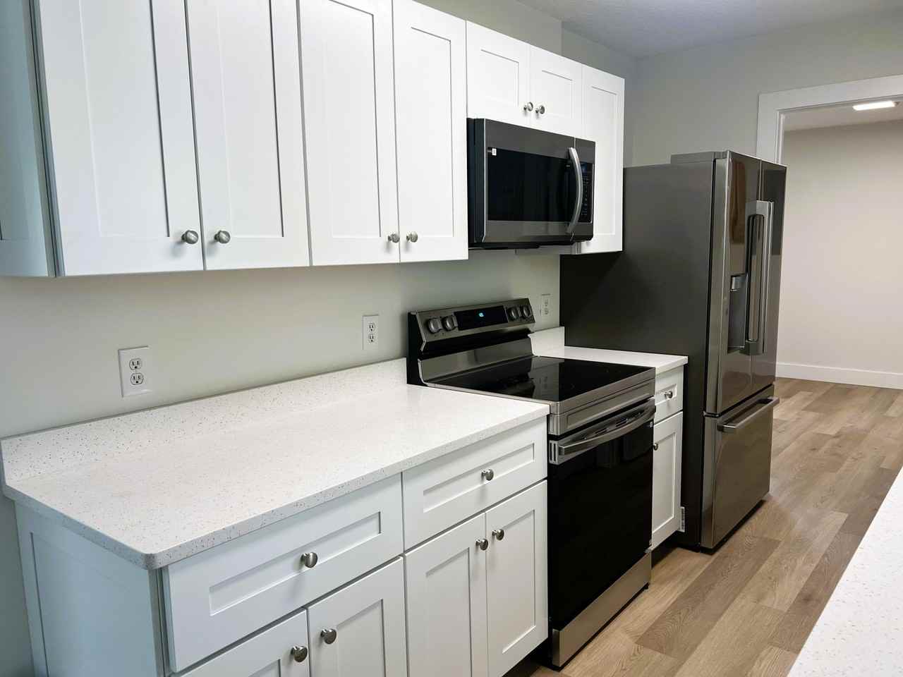 7105 North Blvd - Photo 6 of 17