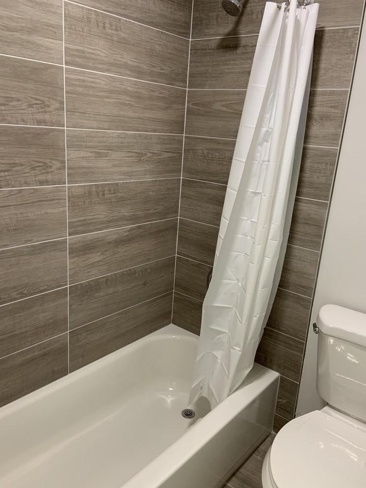 3329 Grove Rd - Photo 4 of 8