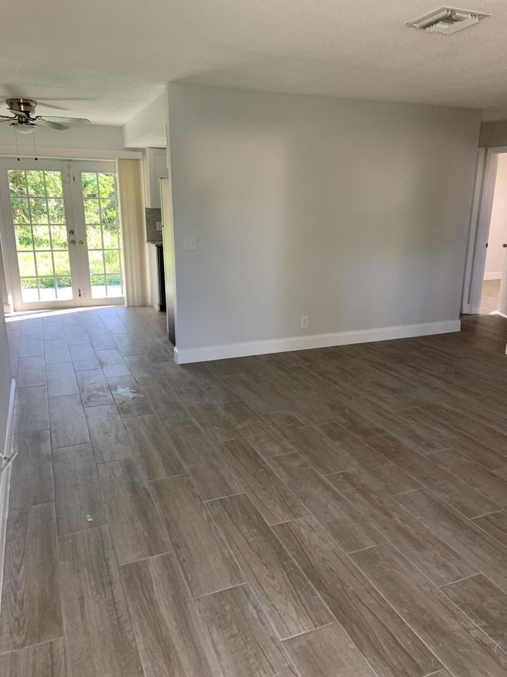 3329 Grove Rd - Photo 6 of 8