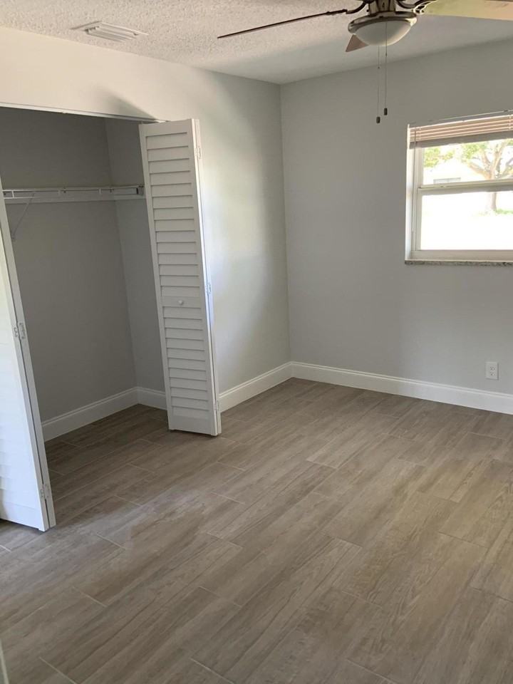 3329 Grove Rd - Photo 7 of 8