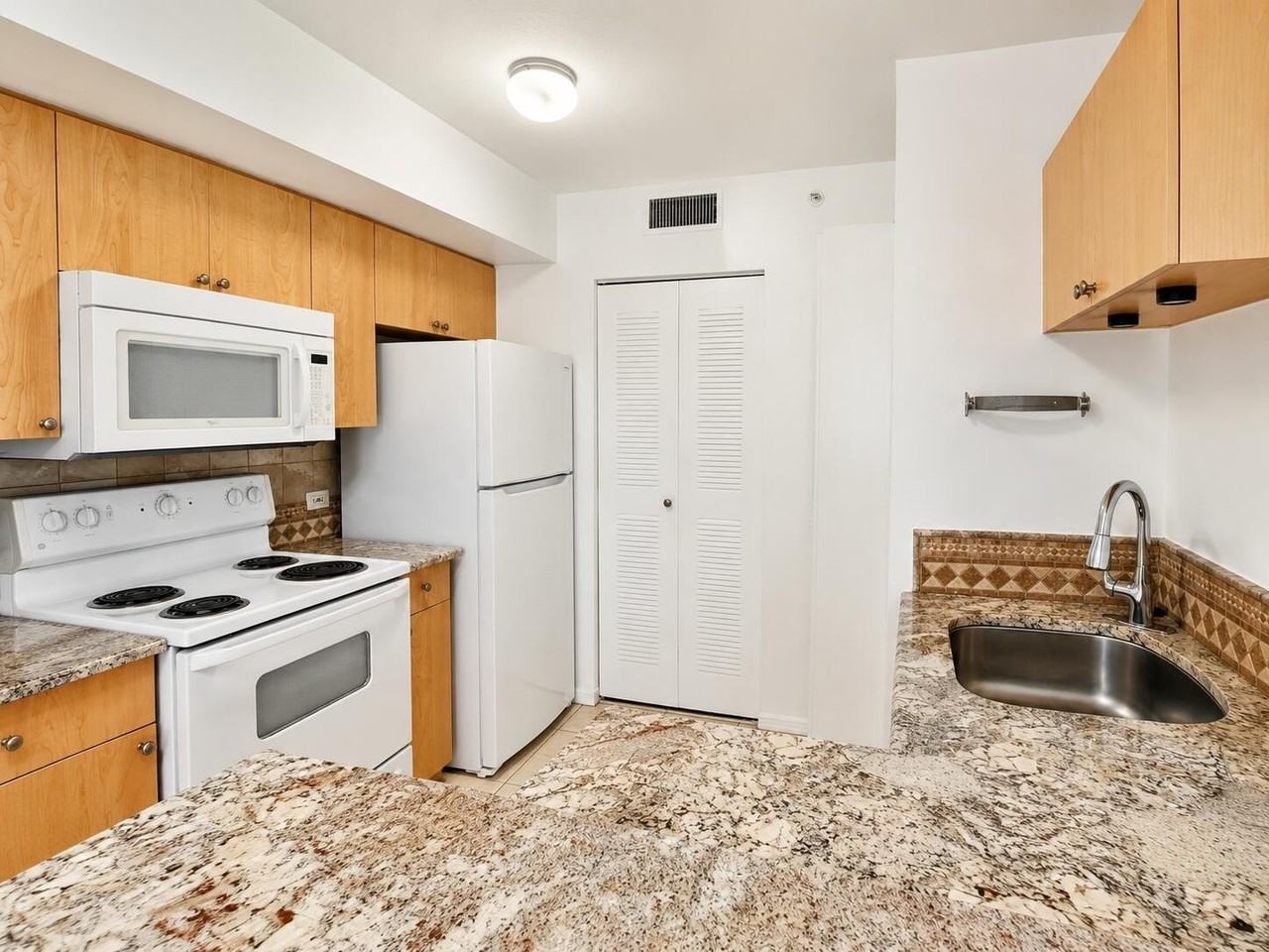 106 Villa Cir #106 - Photo 7 of 15