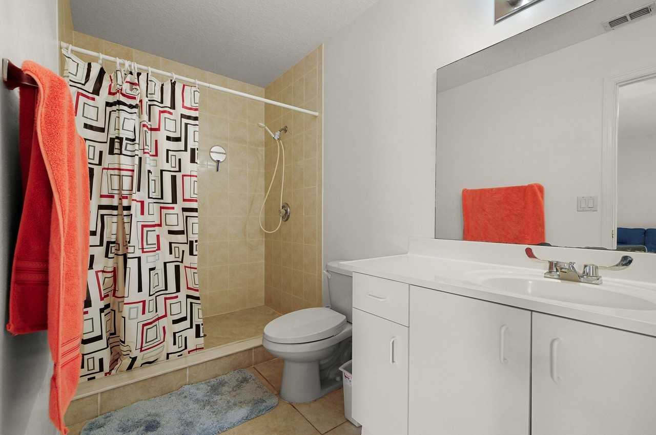 2210 S 34th St - Photo 7 of 12