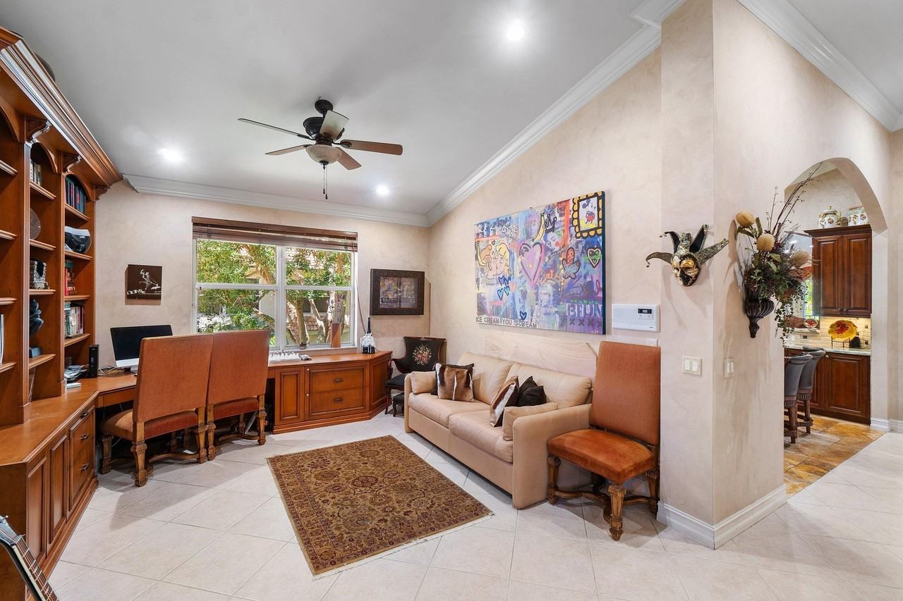 6181 Island Walk #C - Photo 4 of 37