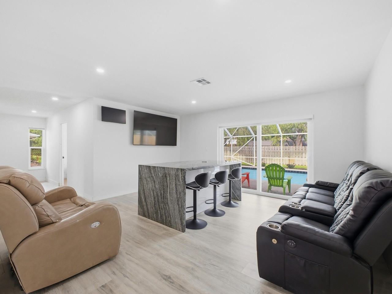 441 Sw Curry St - Photo 5 of 28