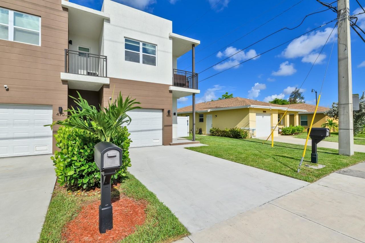 460 Nw 27th Ave - Photo 4 of 46