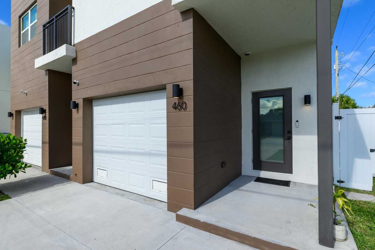 460 Nw 27th Ave - Photo 5 of 46