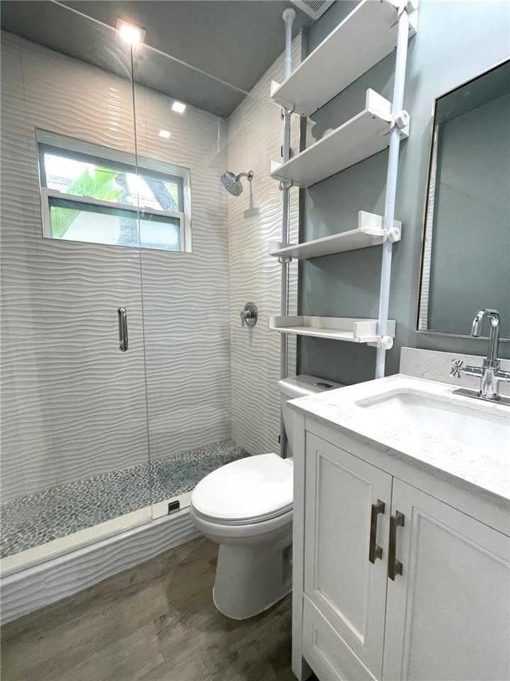 1904 Sw 11th Ct #1 - Photo 5 of 9