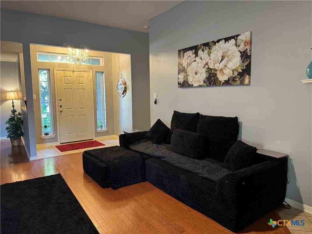 5704 Meadow Wood Dr - Photo 2 of 12