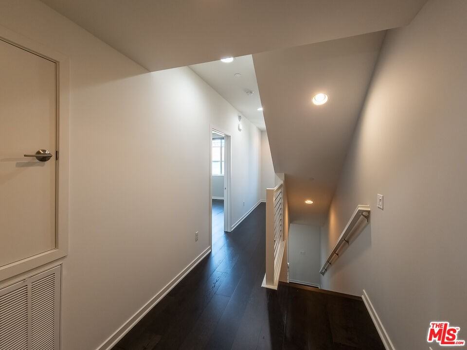 2926 Rowena Ave #2 - Photo 4 of 8