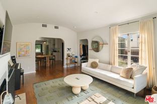 1414 S Curson Ave - Photo 1 of 1