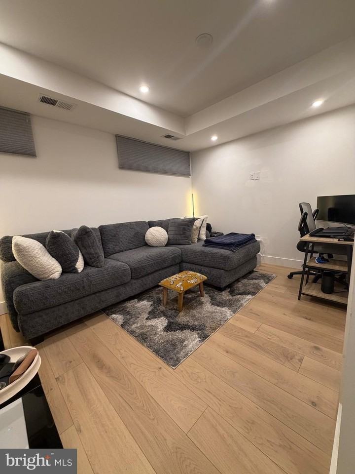 4804 Georgia Ave Nw #002 - Photo 3 of 7
