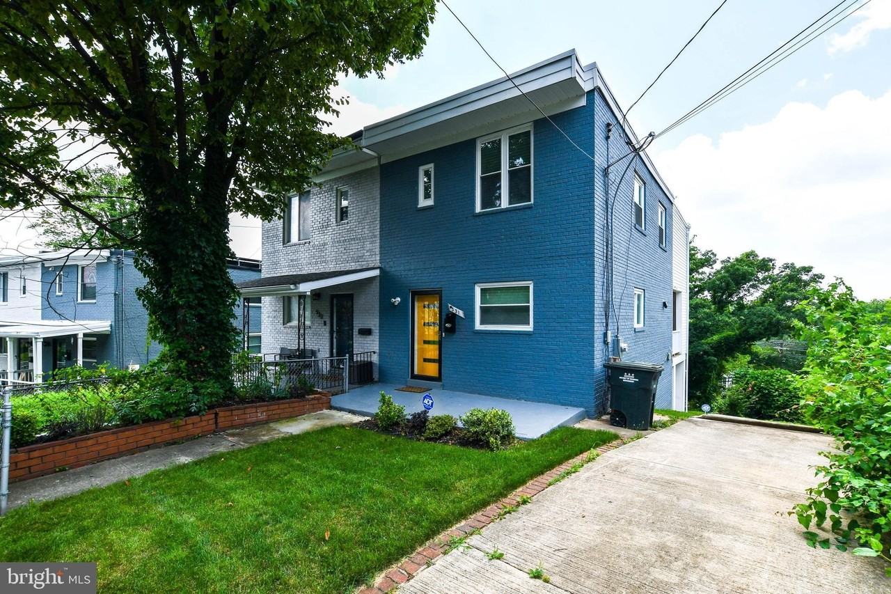 531 Hilltop Ter Se - Photo 3 of 35