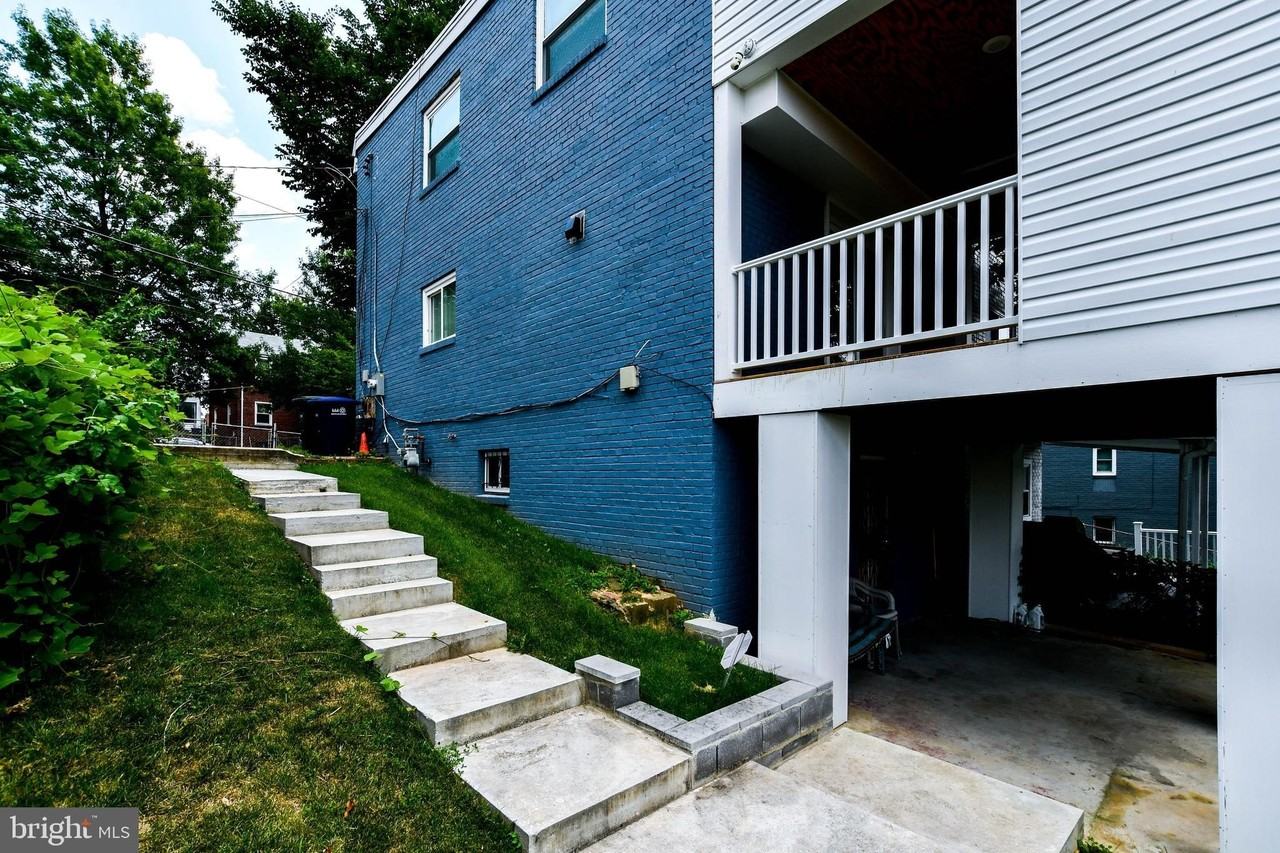 531 Hilltop Ter Se - Photo 5 of 35