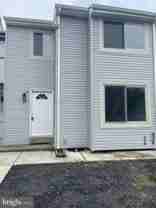 28 Candlewick Ct - Photo 1 of 1