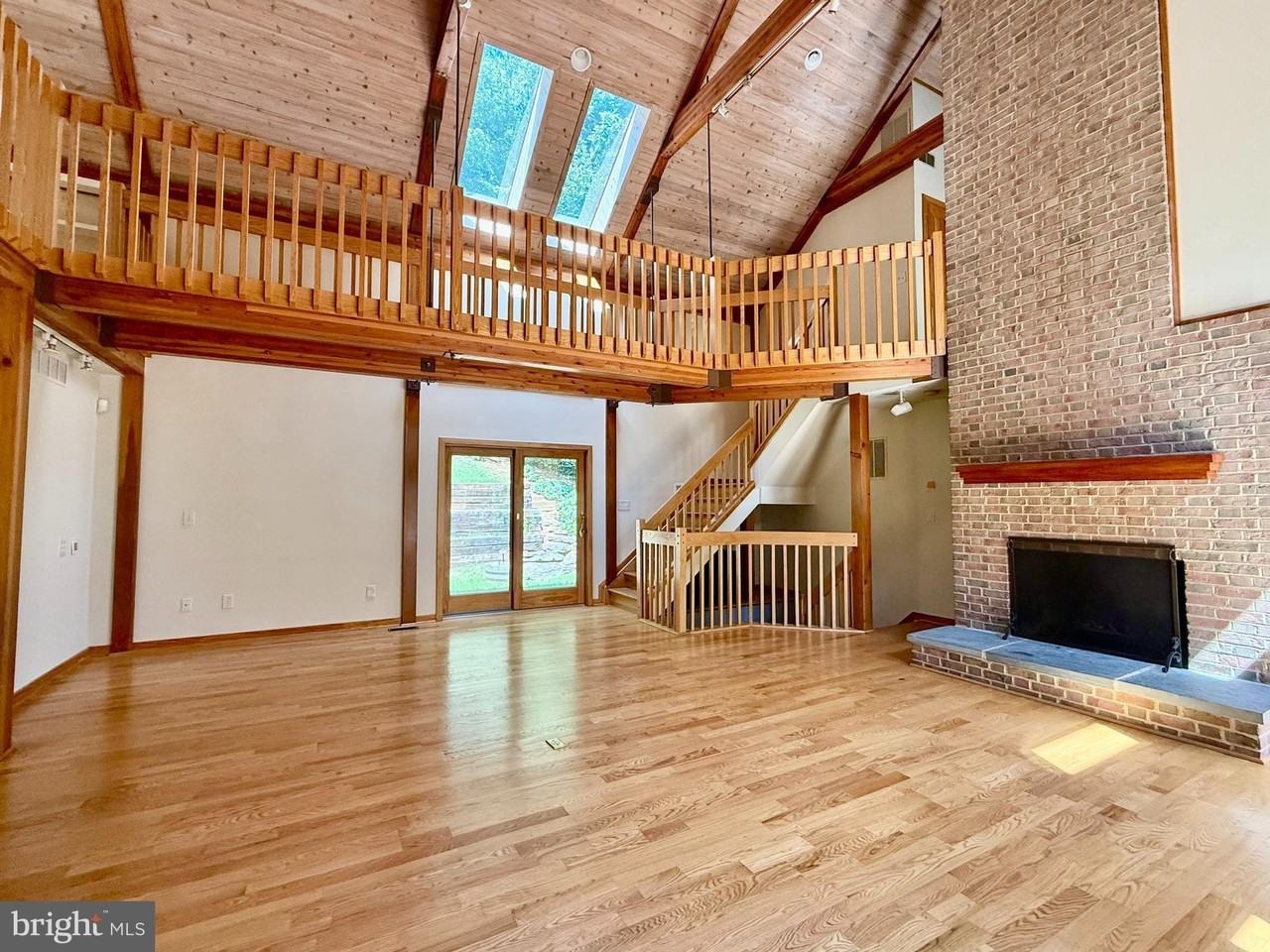523A Epping Forest Rd - Photo 2 of 31