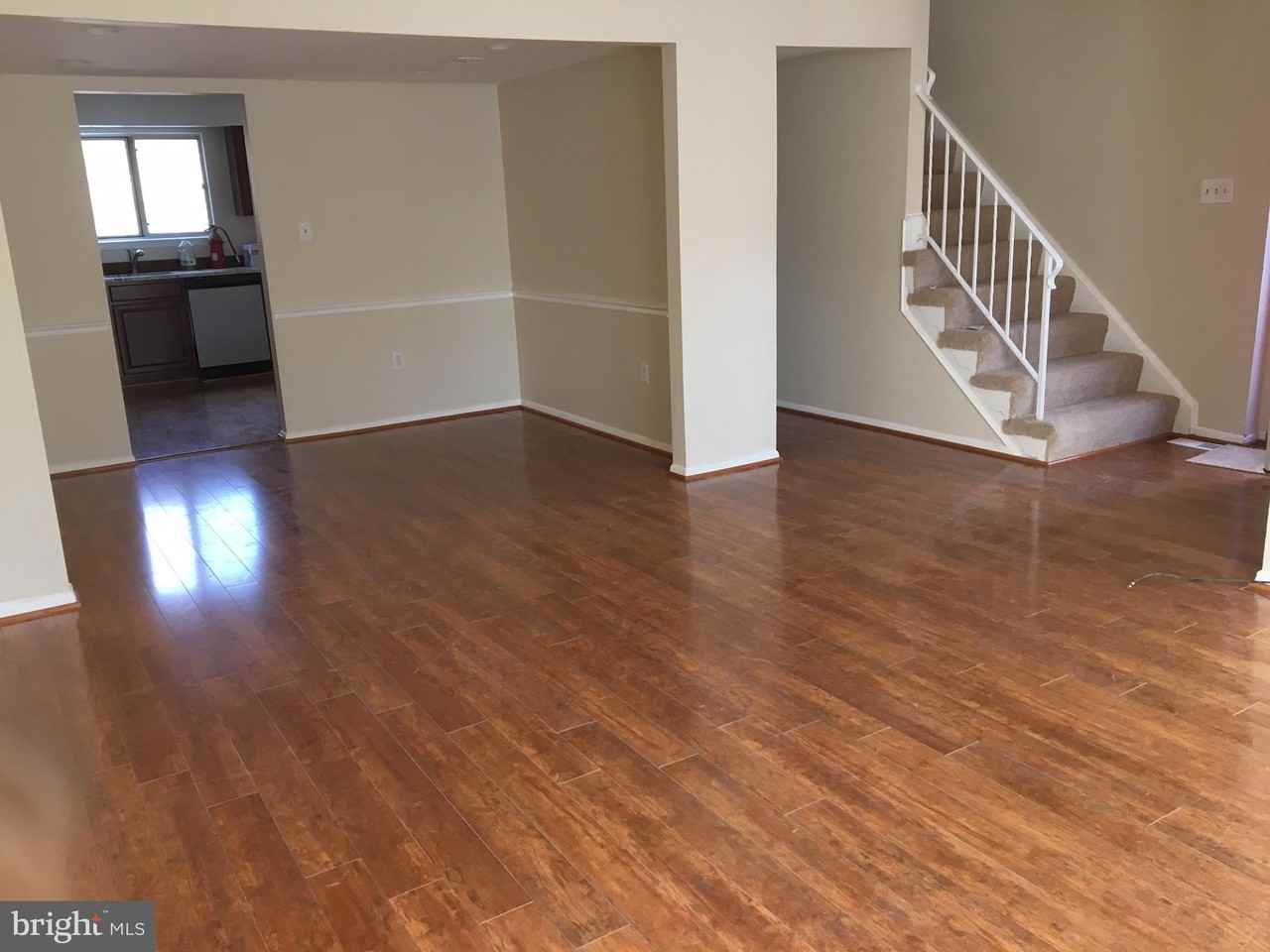16049 Dorset Rd - Photo 2 of 8