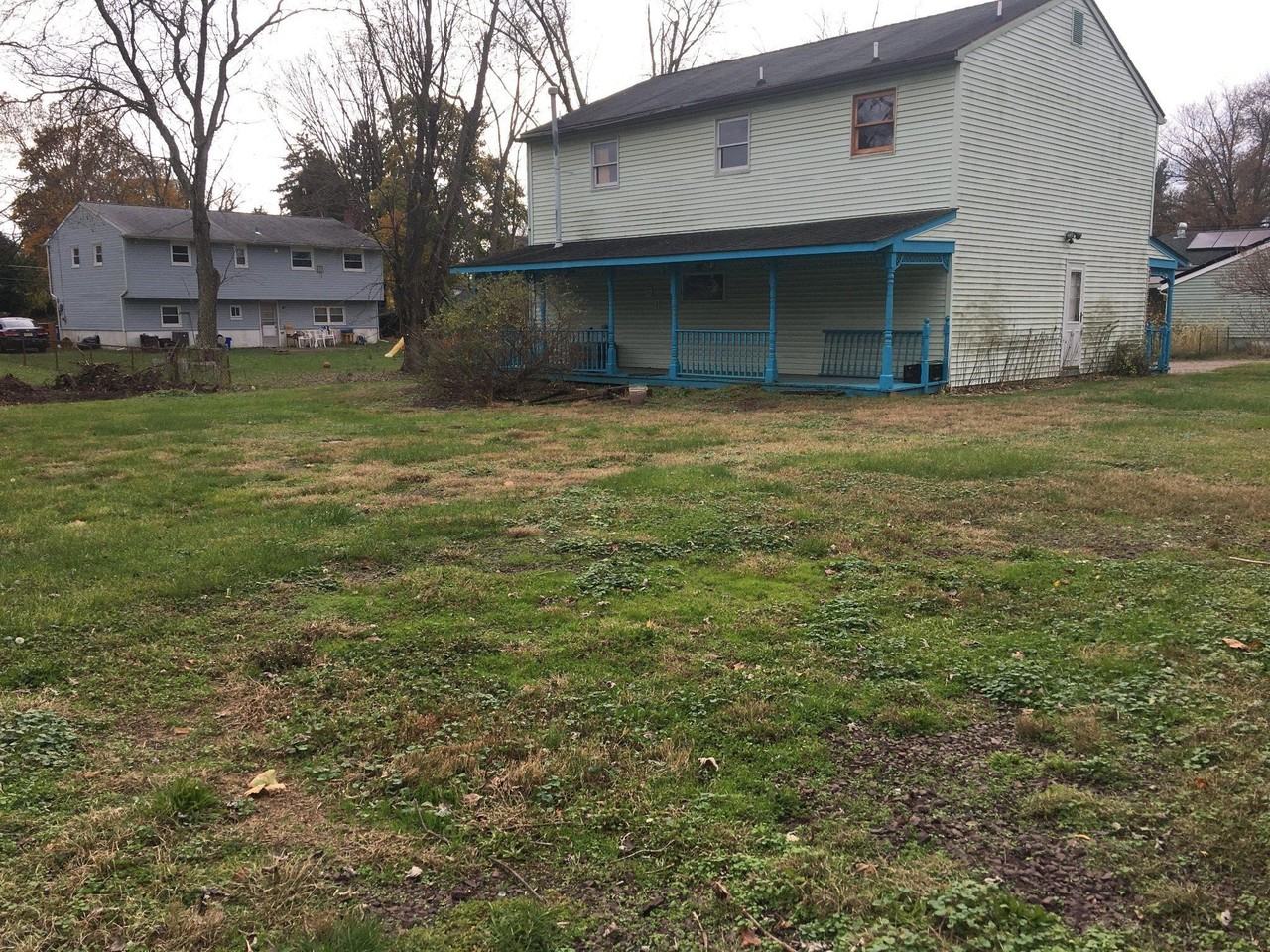 729 N Lenola Rd #B - Photo 2 of 5