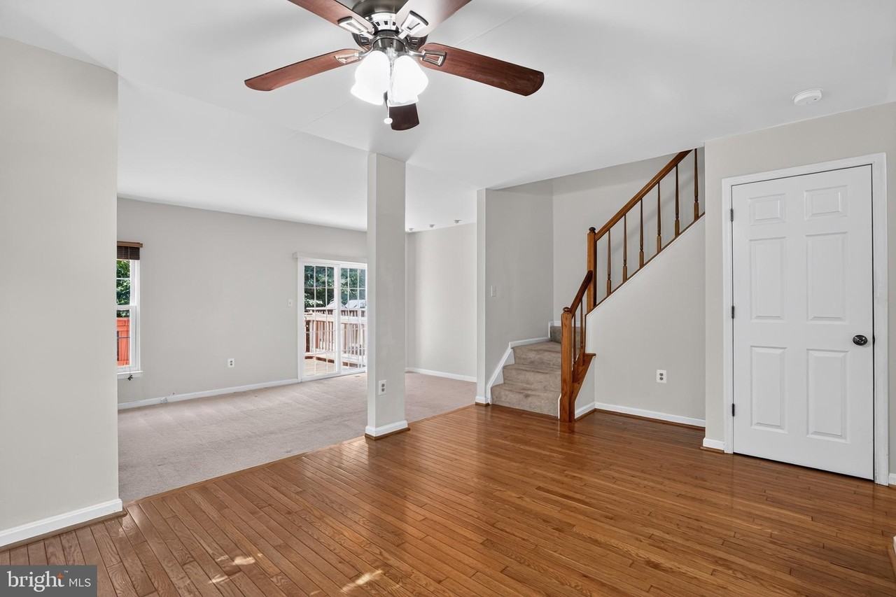 5926 Gunther Ct - Photo 6 of 33