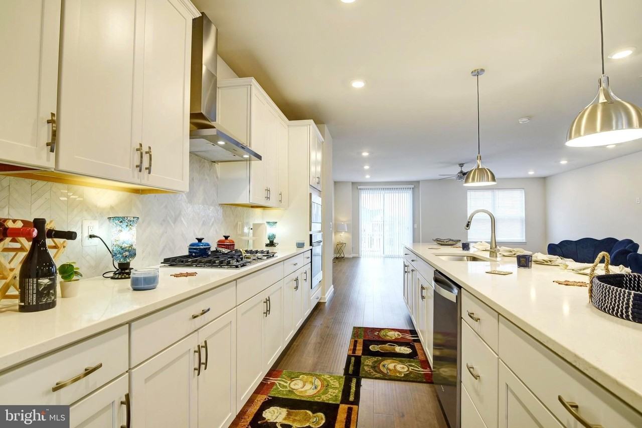 42932 Running Creek Sq - Photo 7 of 50